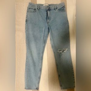 Abercrombie & Fitch The Skinny High Rise Jeans size 12/31 regular